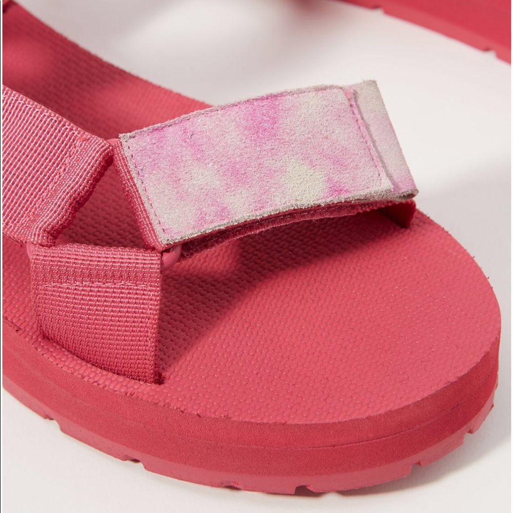 Anthropologie Silent D Sandals Size 37 - image 3